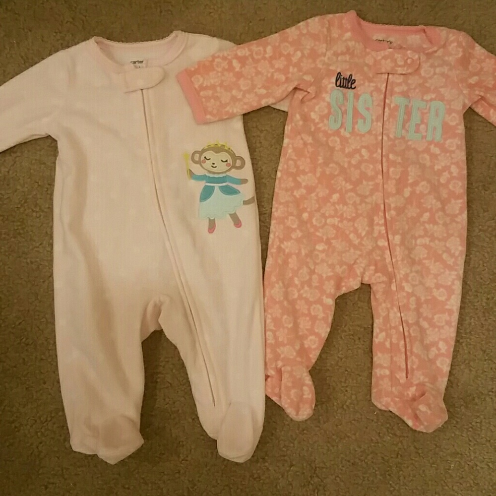 Bundle of 2 Carter's Fleece footie pajamas